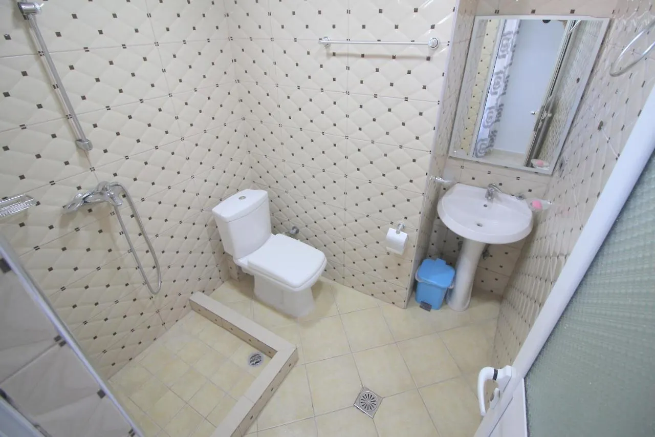 סרנדה Andy Apartments