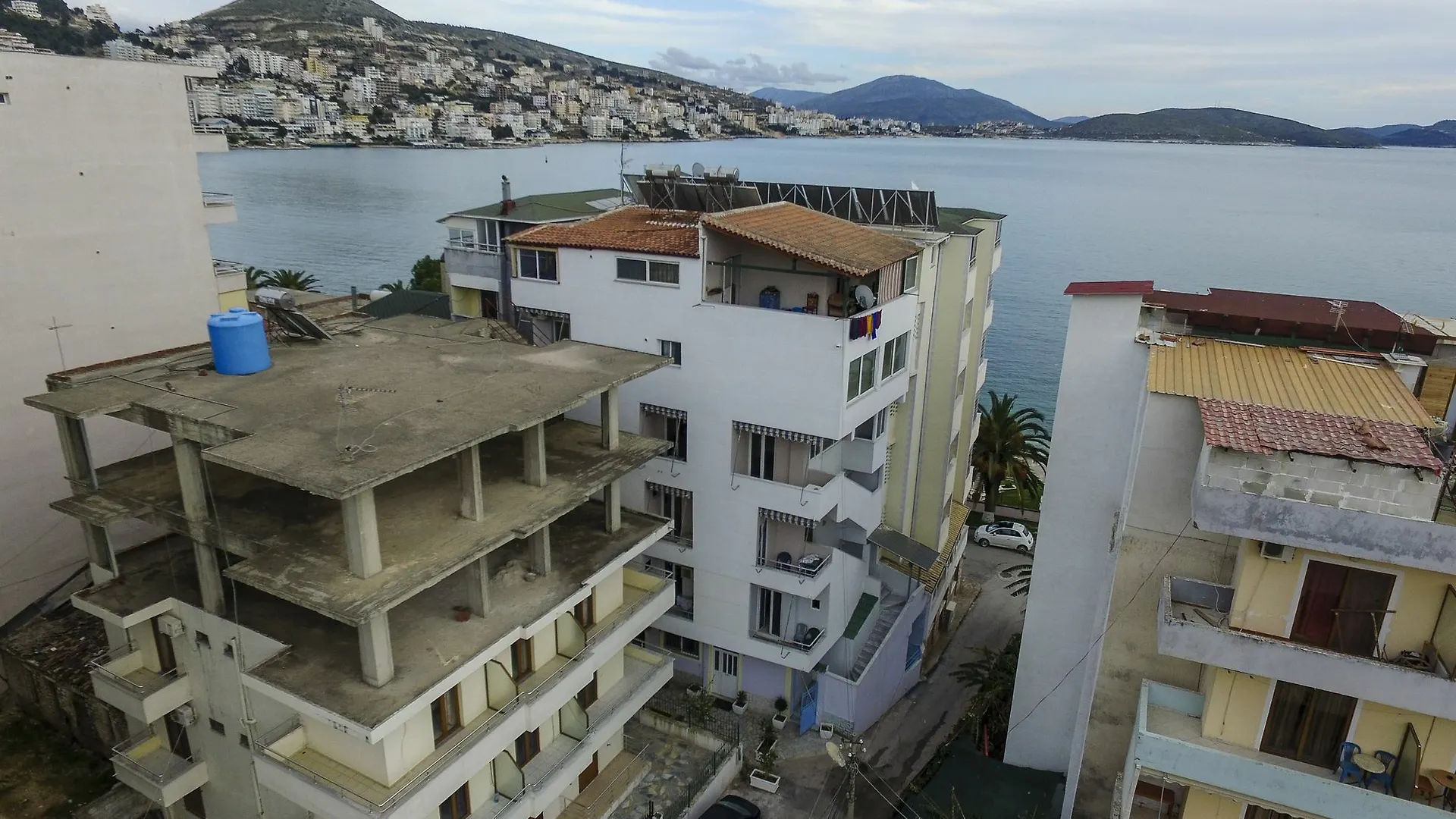 סרנדה Andy Apartments