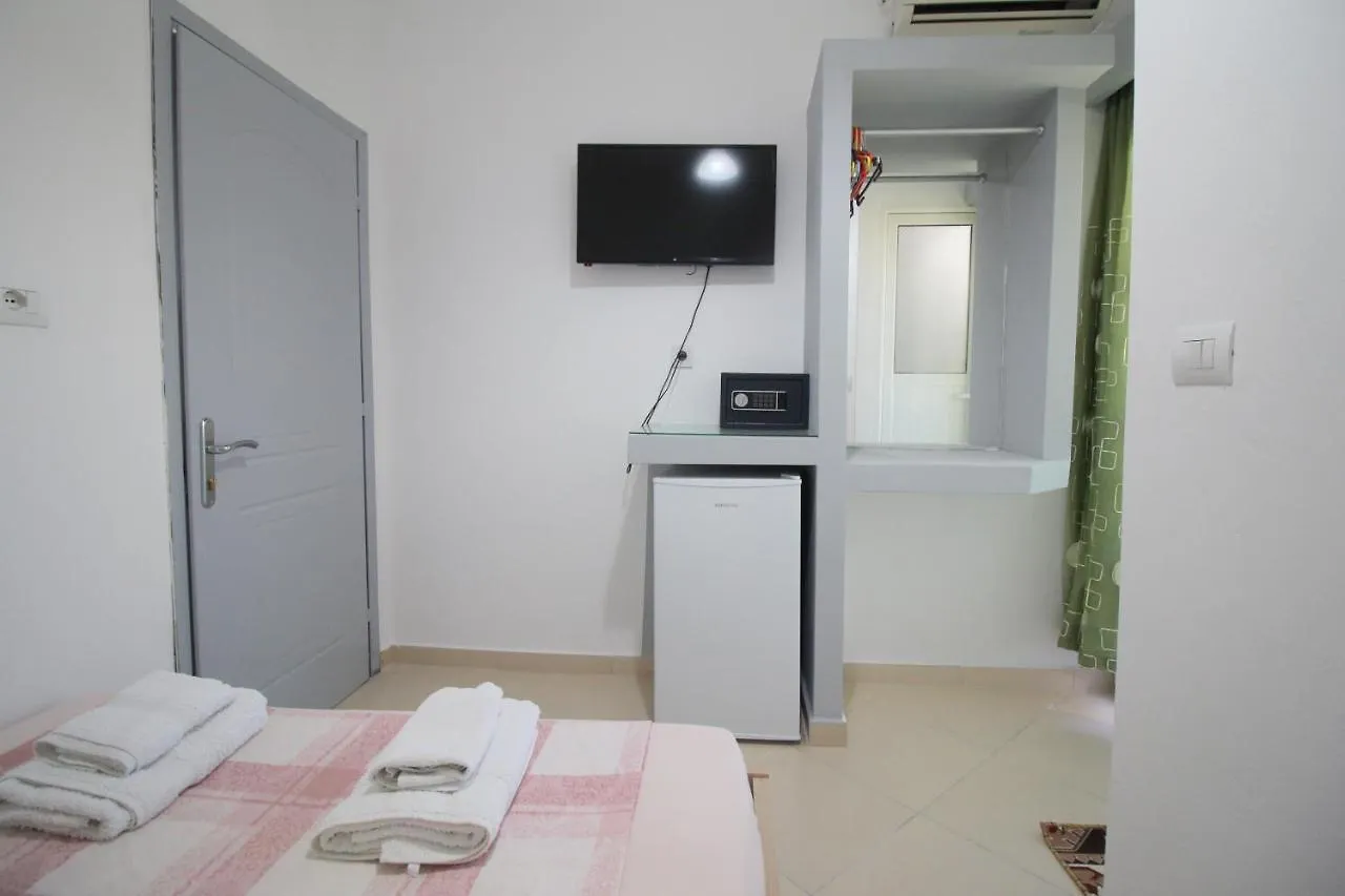 Andy Apartments Sarandë