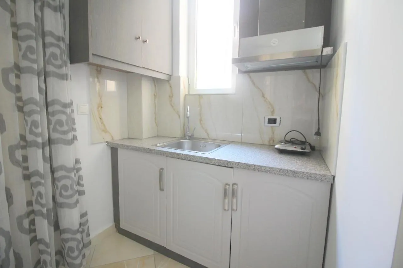 Andy Apartments Sarandë