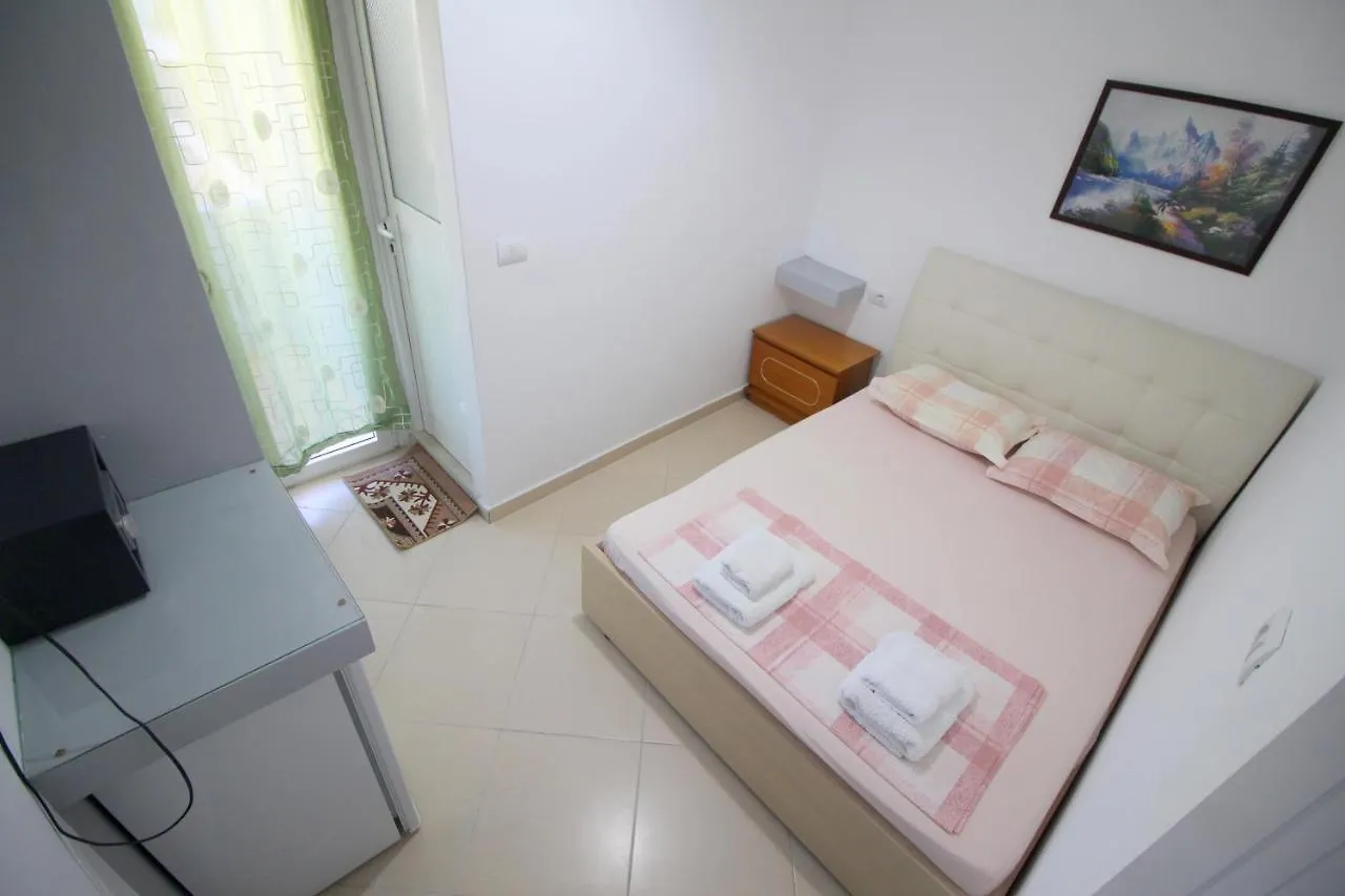 Andy Apartments Sarande