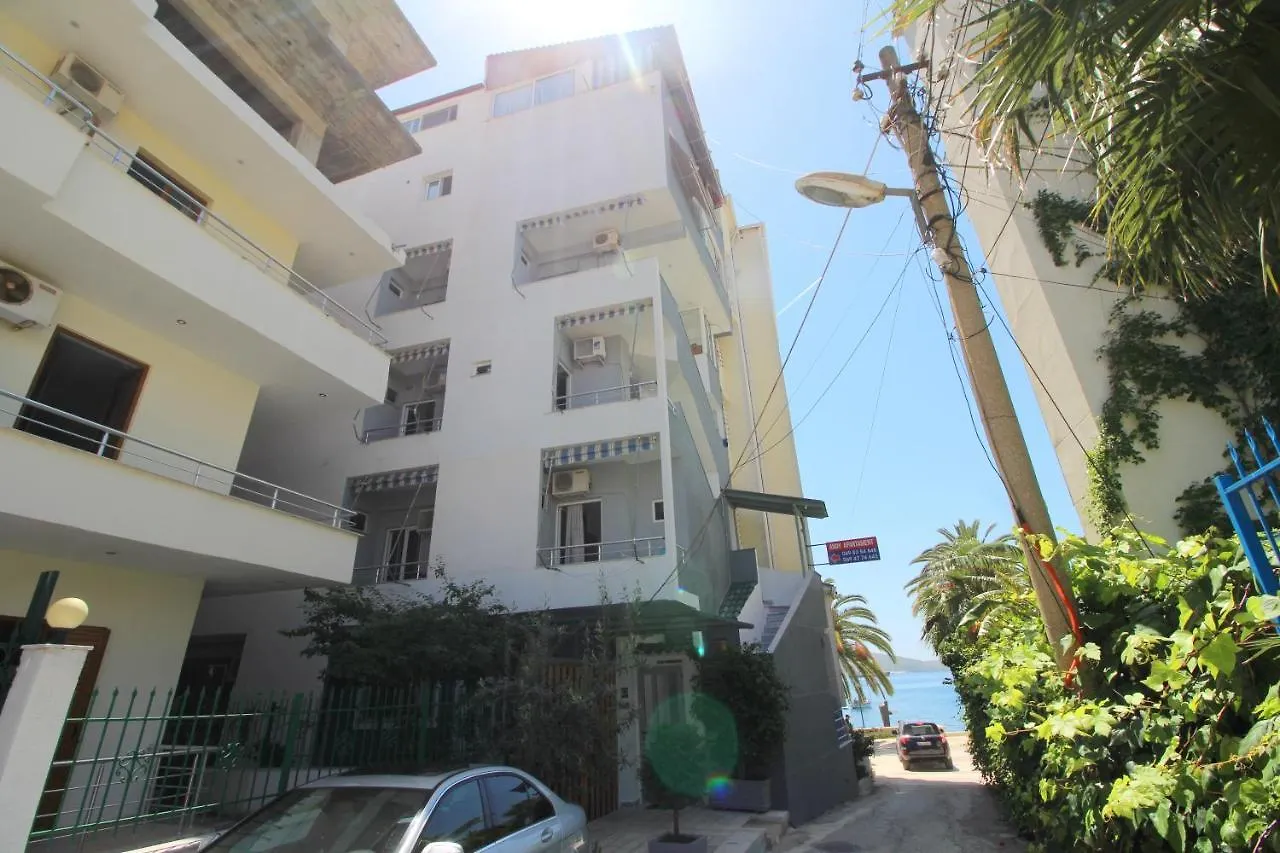 Andy Apartments Sarandë